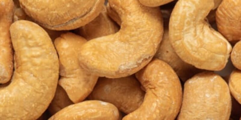 Cashew-blog-lorentanuts.com - 5 Health Benefits of Roasted and Salted Cashews | L’Orenta Nuts