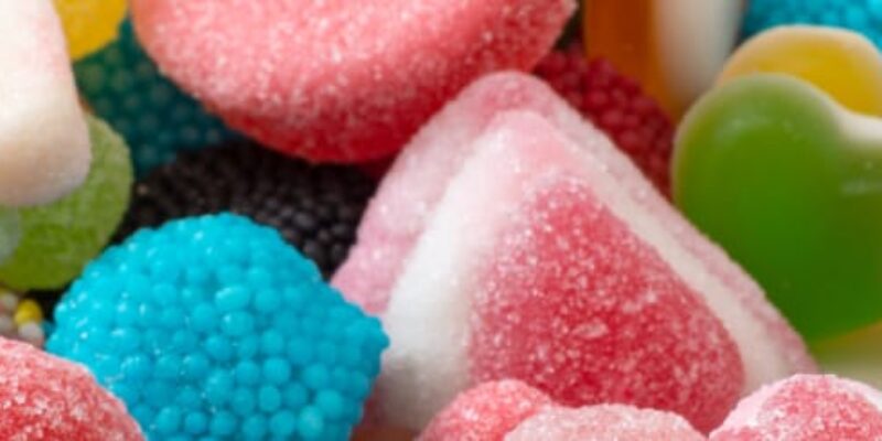 Pink-candy-buffet-blog-lorentanuts.com - 5 Inspiring Pink Candy Buffet Ideas | L’Orenta Nuts