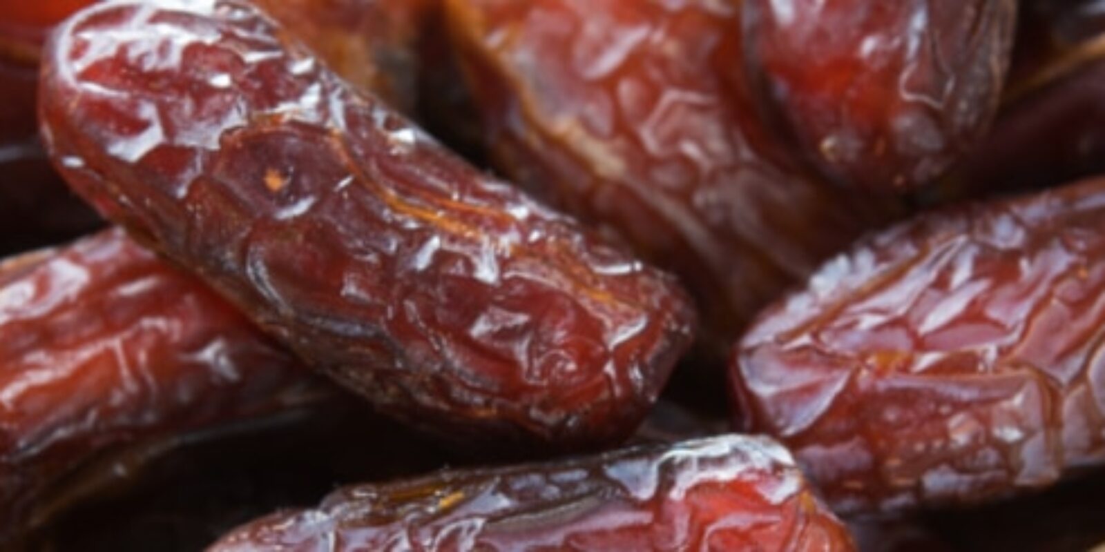 5 Different types of Dried Dates Explained | LorentaNuts.com