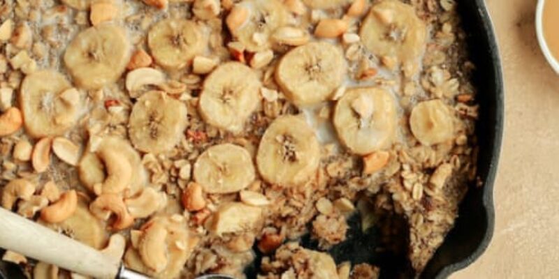 Banana cashew baked oatmeal