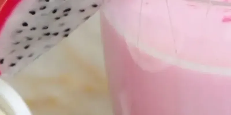 Pitaya milk 